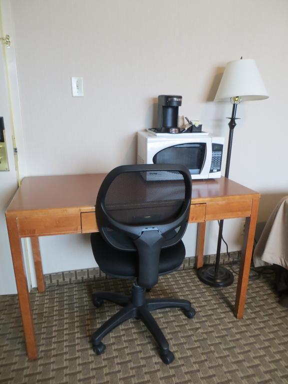 Travelodge By Wyndham Thunder Bay On Экстерьер фото