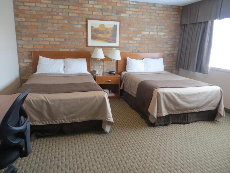 Travelodge By Wyndham Thunder Bay On Экстерьер фото